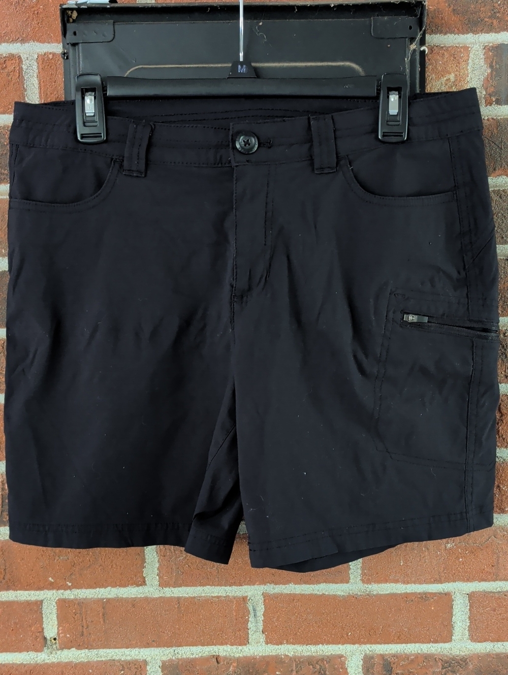 Eddie Bauer Black Lightweight 7" Shorts Size 10